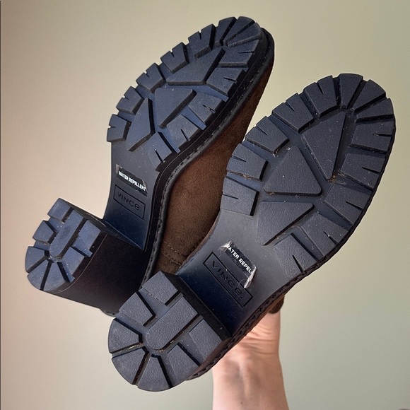 Vince Henderson Chelsea Boot Brown Suede Lug Sole Block Heel Slip On Boho Chic - Picture 3 of 14